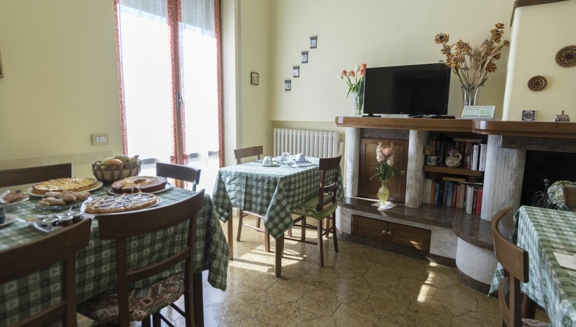 Camere Mariella Ассизи Экстерьер фото